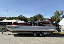 2020 Bennington 22RTFB Pontoon Boat